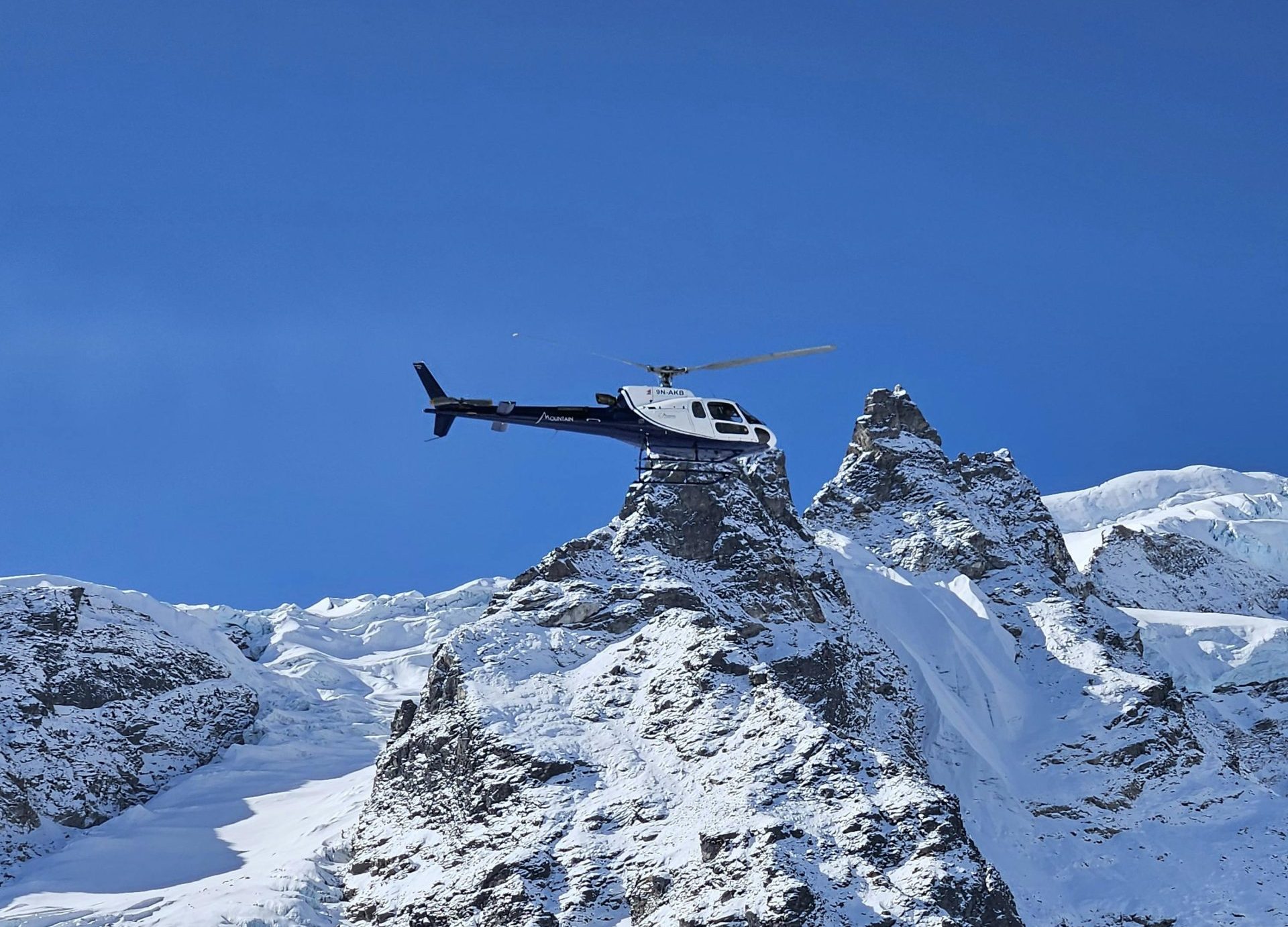 Heli Tour To The Everest Region
